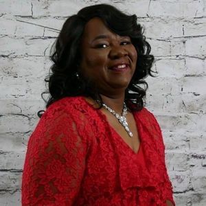 Meet your Posher, Christine